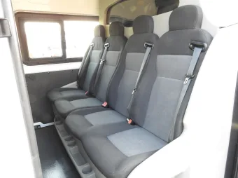 Renault Master brygadówka 130KM 734027 - wnetrze