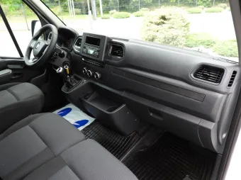 Renault Master brygadówka 135KM 927639 - wnetrze