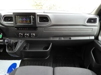 Renault Master brygadówka 180KM 120196 - wyposazenie