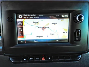 Renault Master brygadówka 180KM 185498 - wyposazenie