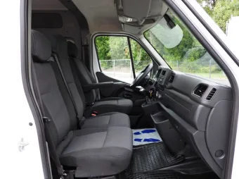 Renault Master brygadówka 135KM 927639 - wyposazenie