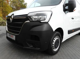 Renault Master chłodnia furgon 135KM 878125 - kokpit