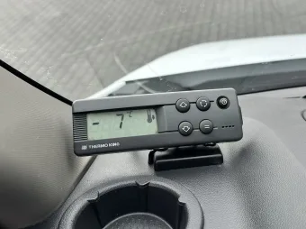 Renault Master chłodnia furgon 135KM 878125 - konsola