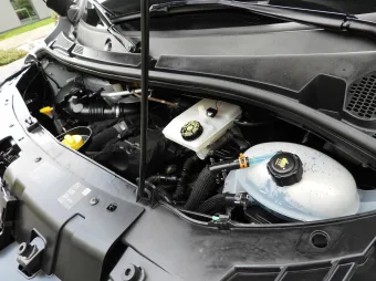 Renault Master chłodnia furgon 135KM 878125 - wyposazenie