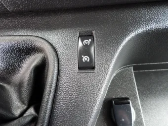 Renault Master chłodnia furgon 135KM 878125 - wyposazenie