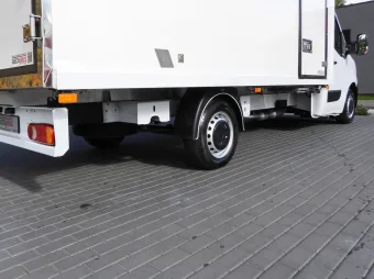 Renault Master chłodnia kontener 8 palet 165KM 318007 - kola