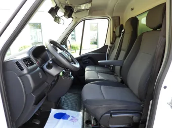 Renault Master chłodnia kontener 8 palet 165KM 318007 - licznik