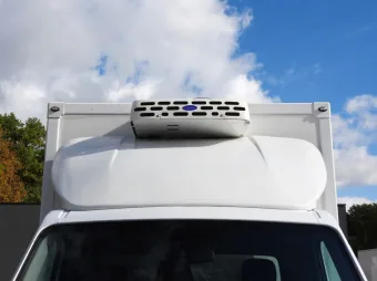 Renault Master chłodnia kontener 8 palet 165KM 318007 - paka