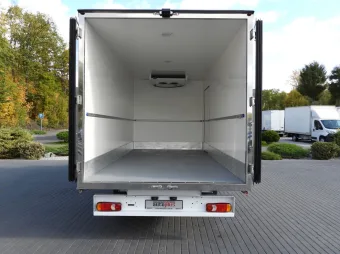 Renault Master chłodnia kontener 8 palet 165KM 318007 - podwozie