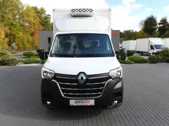Renault Master chłodnia kontener 8 palet 165KM 318007 - przod