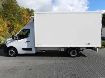 Renault Master chłodnia kontener 8 palet 165KM 318007 - tyl