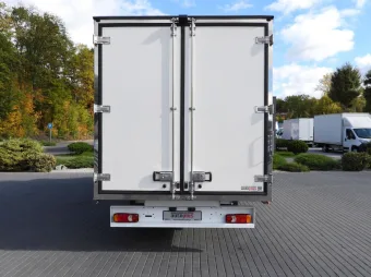 Renault Master chłodnia kontener 8 palet 165KM 318007 - zabudowa