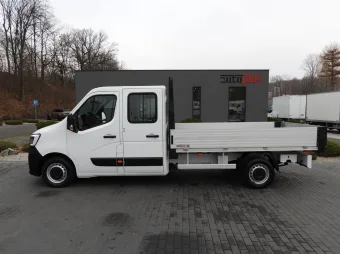 Renault Master doka skrzynia 135KM 669213 - zaladunek