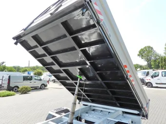 Renault Master doka trojstronna 165KM 035540 - licznik