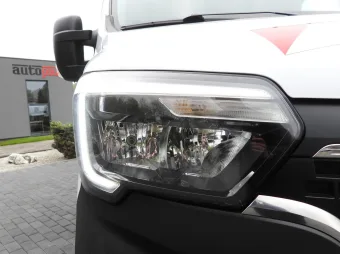 Renault Master doka wywrotka 130KM 572737 - detal zabudowy