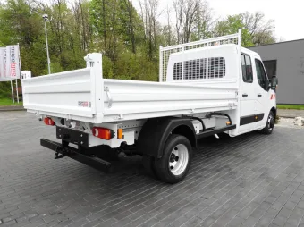 Renault Master doka wywrotka 130KM 572737 - tył zabudowy
