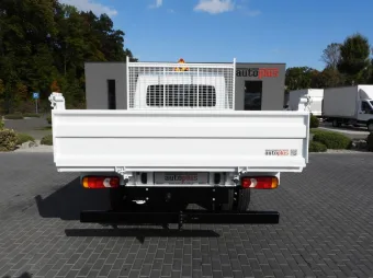 Renault Master doka wywrotka 165KM 918732 - bok tyl