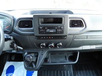 Renault Master doka wywrotka 165KM 918732 - fotele