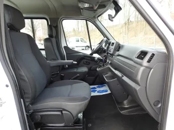 Renault Master doka wywrotka 130KM 572732 - schowki