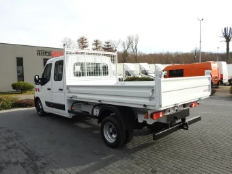 Renault Master doka wywrotka 130KM 572732 - tyl