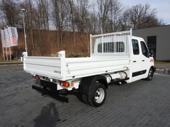 Renault Master doka wywrotka 130KM 572732 - tyl zabudowy