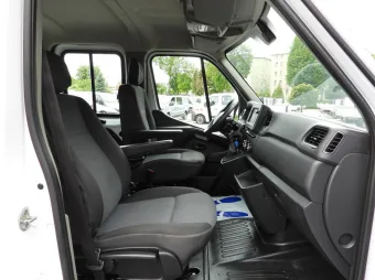 Renault Master doka wywrotka 145KM 485039 - wnetrze