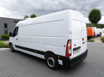 Renault Master furgon chłodnia 150KM 319631 - bok tyl