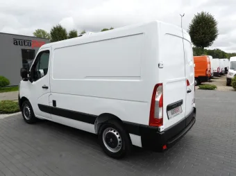 Renault Master furgon chłodnia 135KM 884819 - bok tyl