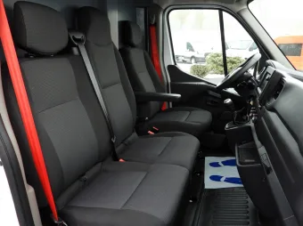 Renault Master furgon chłodnia 150KM 419816 - detal