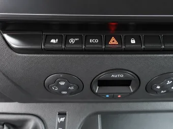 Renault Master furgon chłodnia 150KM 694588 - drzwi