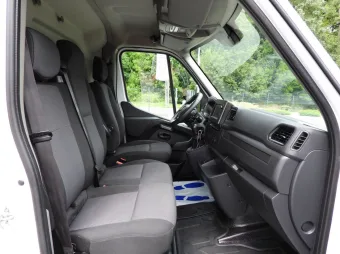 Renault Master furgon chłodnia 150KM 319631 - konsola