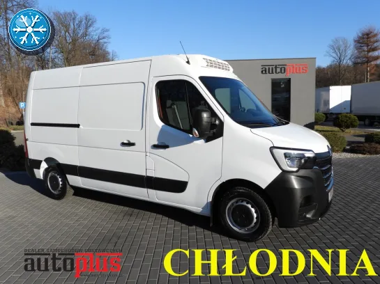 Renault Master furgon chłodnia 150KM 819306 - przod