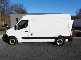 Renault Master furgon chłodnia 150KM 819306 - tyl