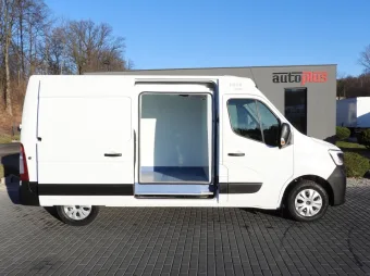 Renault Master furgon chłodnia 150KM 132594 - zaladunek