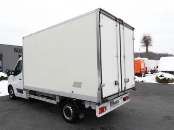 Renault Master kontener chłodnia 165KM 174219 - bok tyl