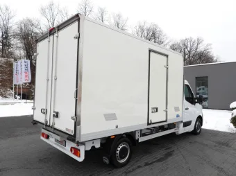Renault Master kontener chłodnia 165KM 174219 - bok zabudowy