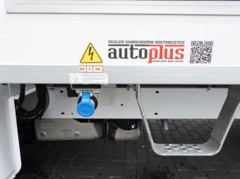 Renault Master kontener chłodnia 165KM 068736 - detal