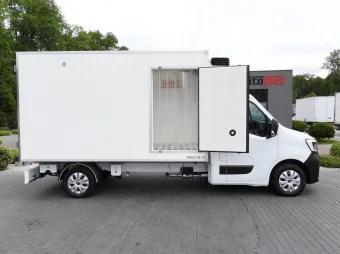 Renault Master kontener chłodnia 165KM 068736 - fotele