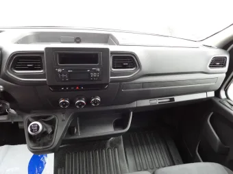Renault Master kontener chłodnia 165KM 174219 - fotele