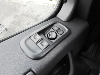 Renault Master kontener chłodnia 165KM 174219 - licznik