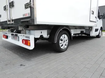 Renault Master kontener chłodnia 165KM 068736 - paka