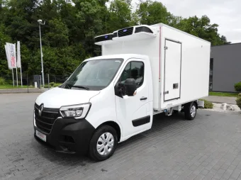 Renault Master kontener chłodnia 165KM 068736 - przod lewy