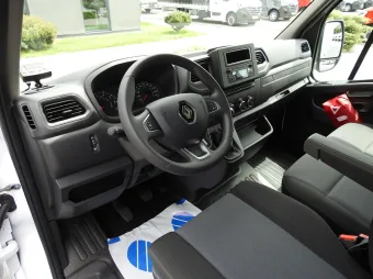 Renault Master kontener chłodnia 8 palet 165KM 191756 - srodek