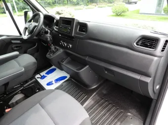 Renault Master kontener chłodnia 165KM 068736 - widok