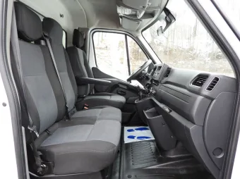 Renault Master kontener chłodnia 165KM 174219 - wnetrze