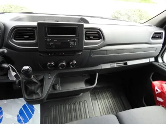 Renault Master kontener chłodnia 8 palet 165KM 191756 - wnetrze