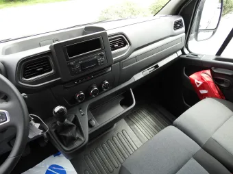 Renault Master kontener chłodnia 8 palet 165KM 191756 - wyposazenie