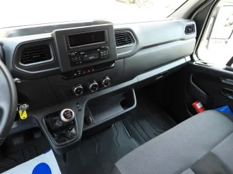 Renault Master kontener 8 palet 165KM 552944 - licznik