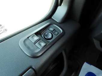 Renault Master kontener 8 palet 165KM 552944 - navi