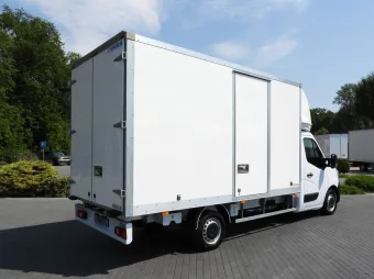 Renault Master kontener 8 palet 165KM 552944 - tyl